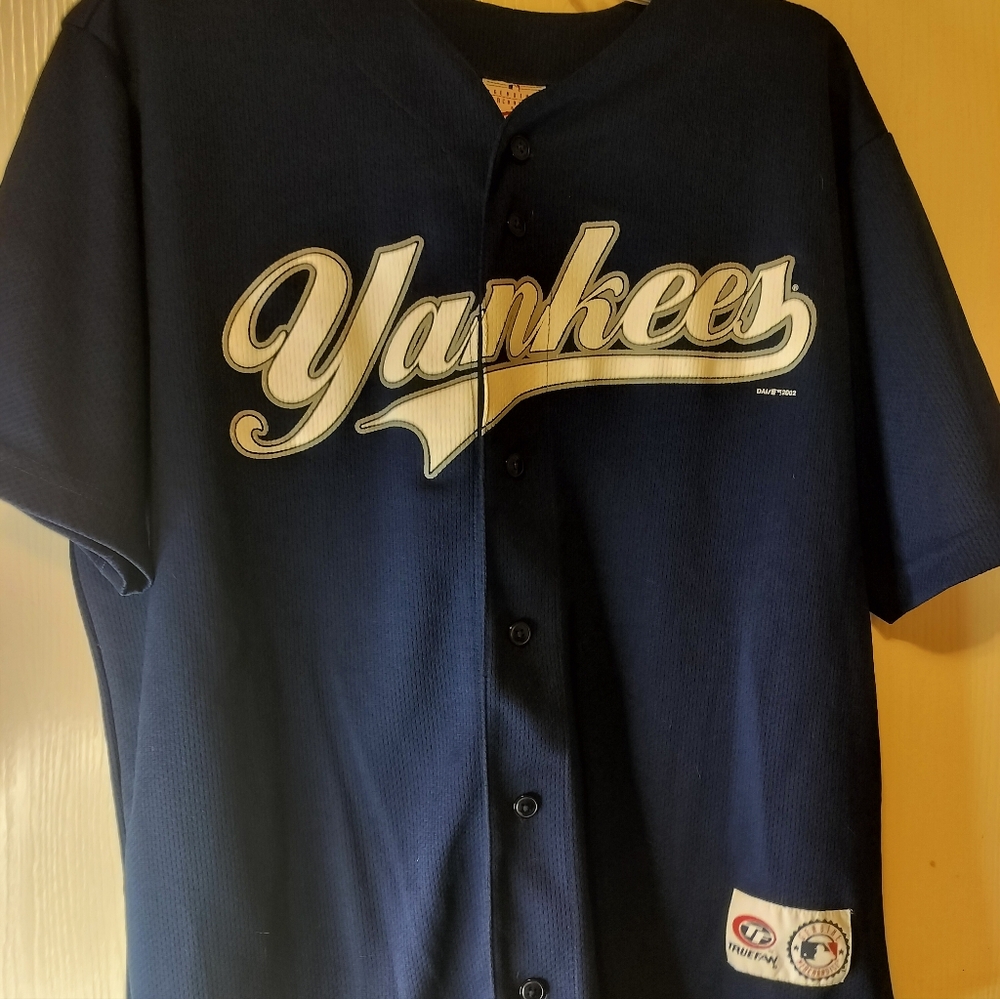 Navy Yankees Button-Up Jersey